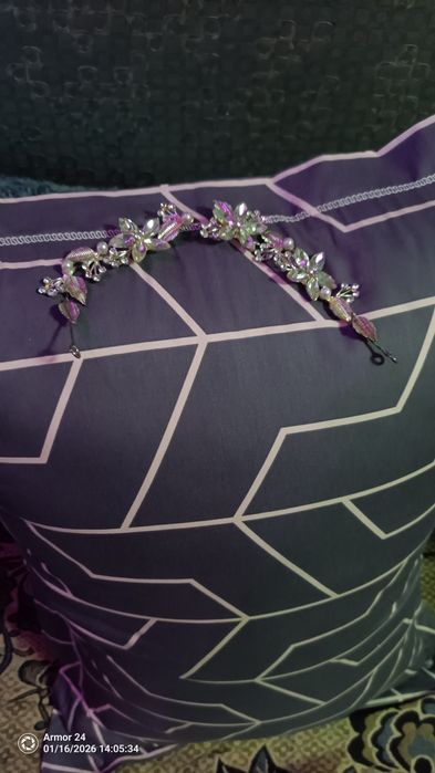 Подам ожирелье ,для свадеб или праздников