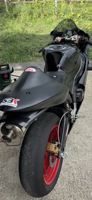 Kawasaki zx6r 636 track/circuit