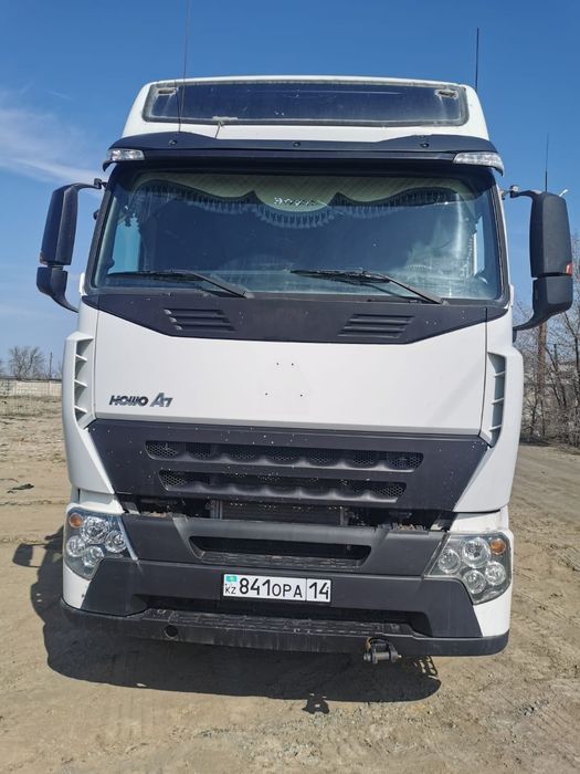 Продам тягач Howo A7