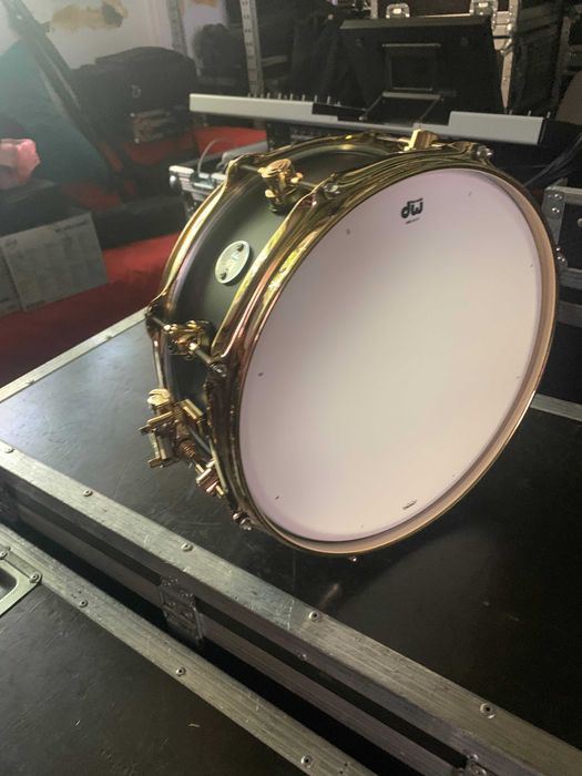Tobe Dw Drums. Drum Collector's Series, Satin Oil 24k Gold Bucuresti Sectorul 3 • OLX.ro