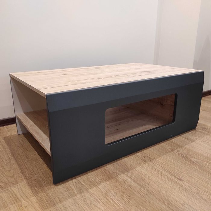 Холна маса Инеста