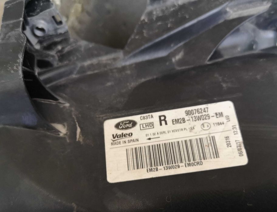 Оригинални  фарове   Форд Ц-Макс   Ford S-Max  Galaxy  Full Led