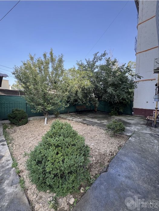 Manzil. Shayxontoxur tumani. Charxnovza 18 dom 30 kv. 1 etaj