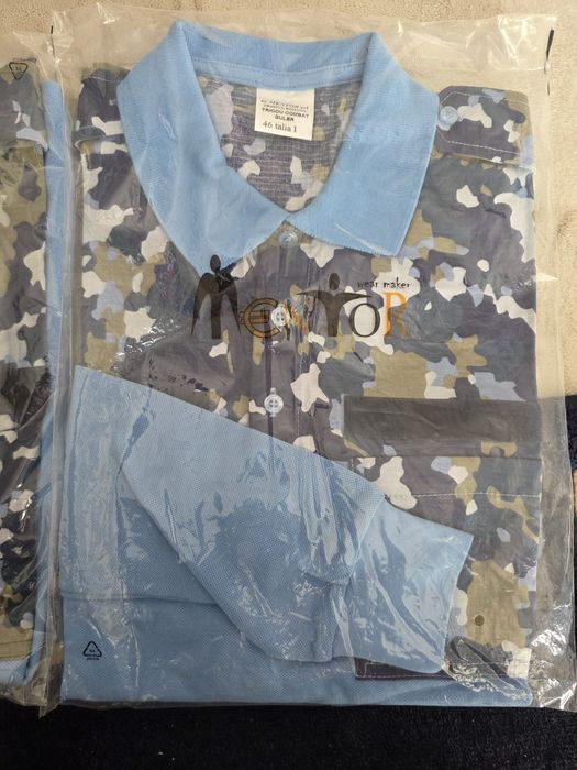Vand tricouri combat albastre sigilate