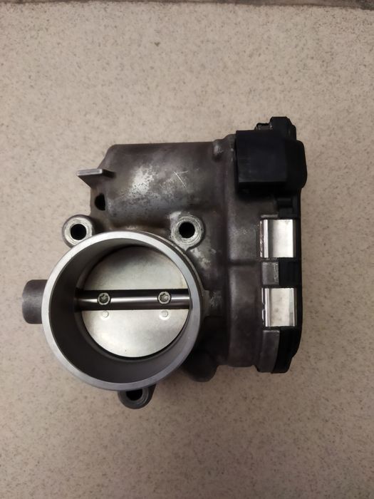 Продам  заслонку на Приору