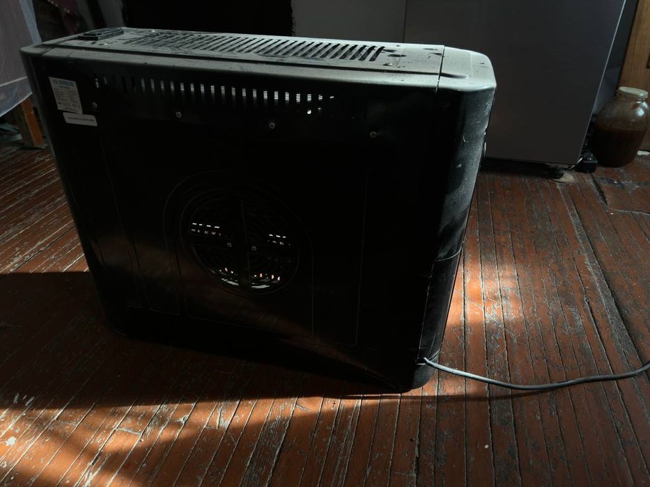 Продаю электро обогреватель