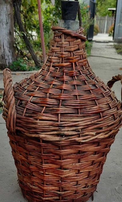 Damigeana 15 litri invelita in rachita