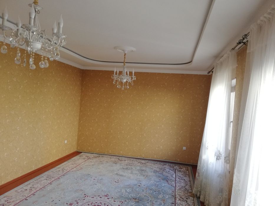 Продается дом спорт комплекс БИИК