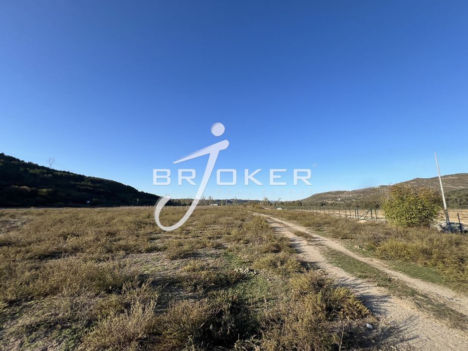 Парцел в Кърджали, област-гр.Момчилград