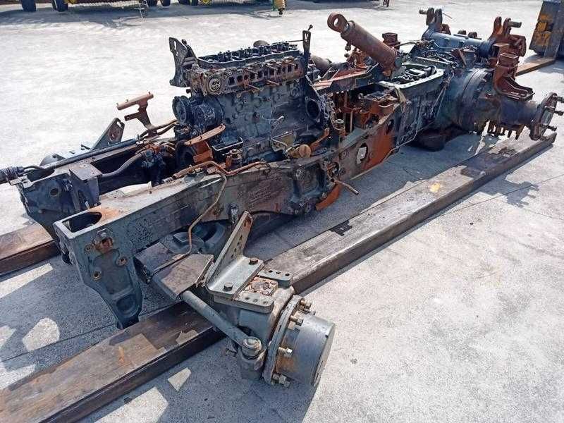 Dezmembrez tractor Fendt 412