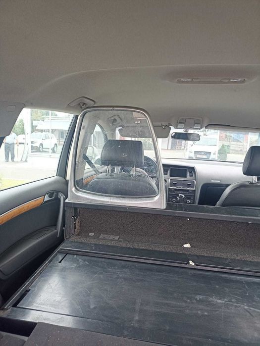 Audi Q7 3.0 tdi 233 cp an 2006