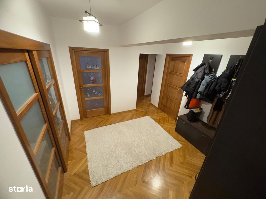 Apartament 3 camere dec., renovat, bloc tip vila, str Ștefan Luchian
