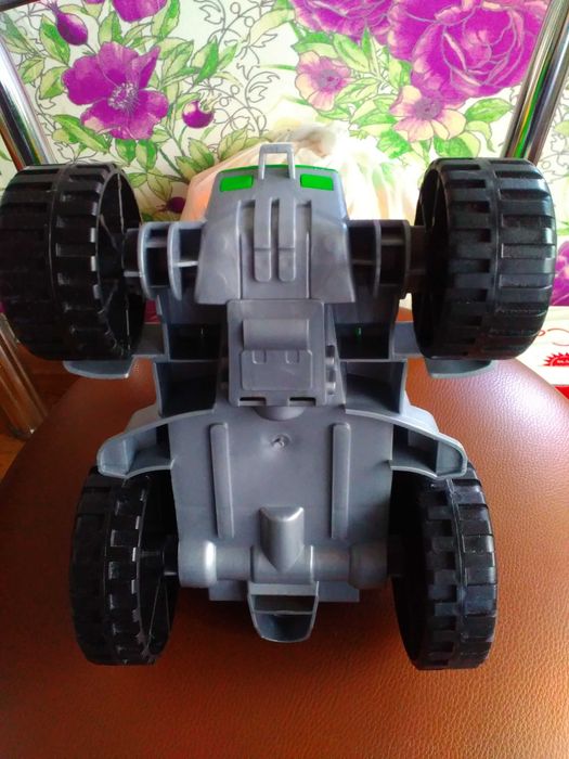 Трактор с телешкой 3200