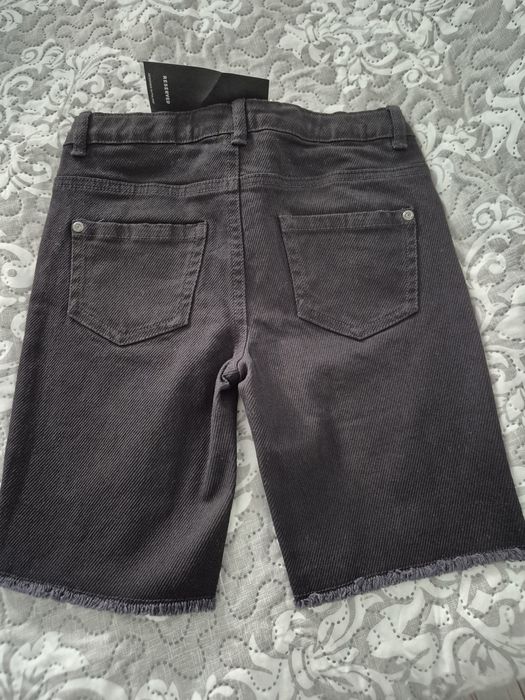 Pantaloni scurți jeans blugi fete noi cu eticheta Reserved măsură 128