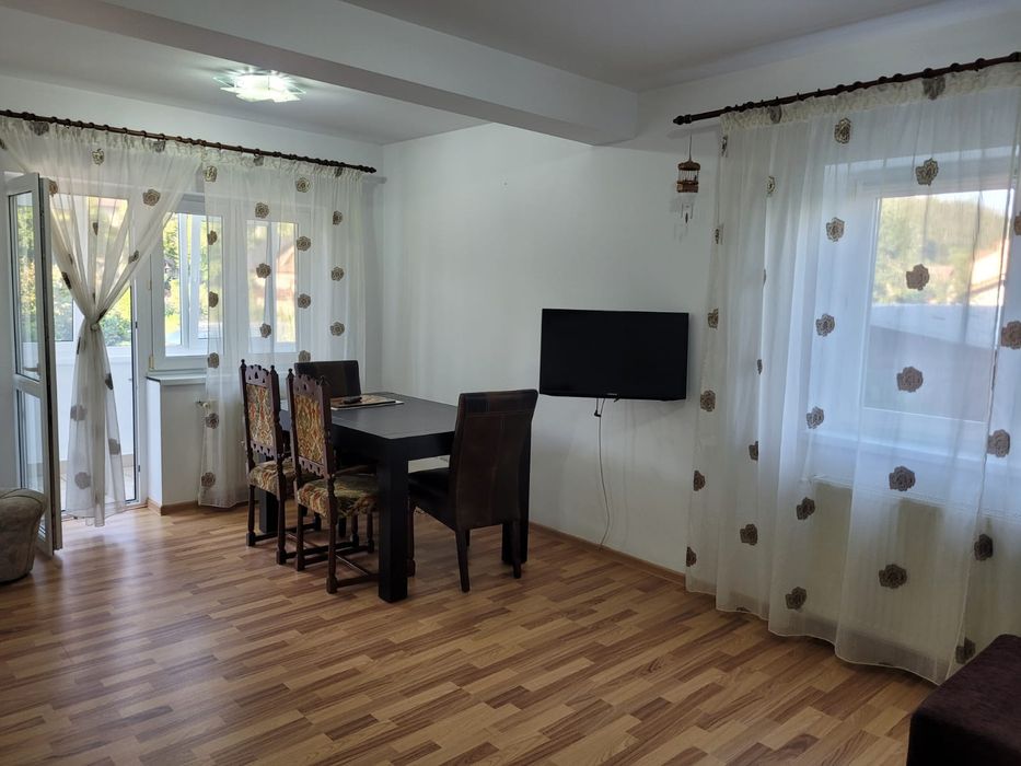 Inchiriez apartament 2 camere