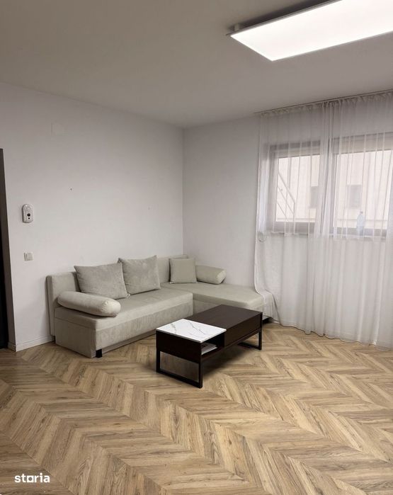 Apartament de 2 camere, 50 mp, parcare, zona Vivo — fotografia 3