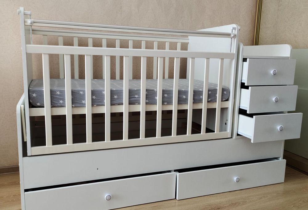 Кроватка детская