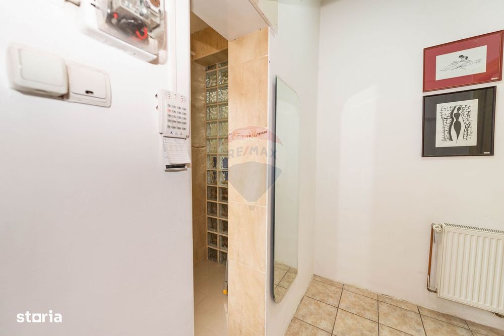 Apartament cu 3 camere de inchiriat, 69 mp utili, Mall Vitan