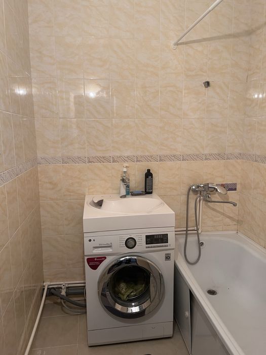 Нурсити, Есет батыр, Нұрактобе,