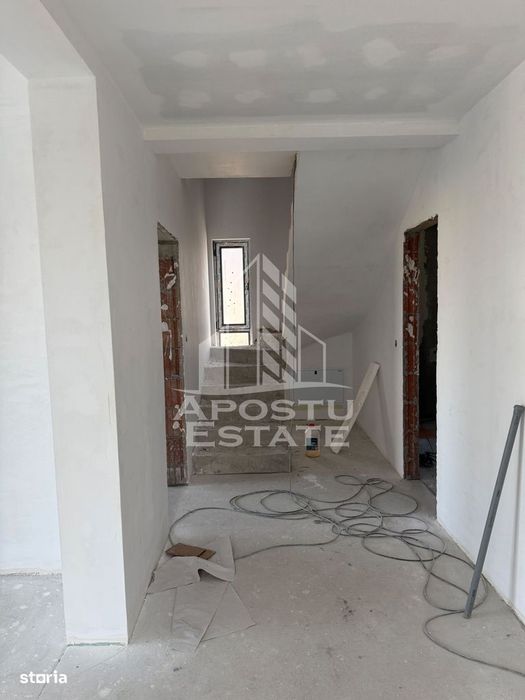 Apartament in Ghiroda tip PENTHOUSE la doar 5 minute de Timisoara
