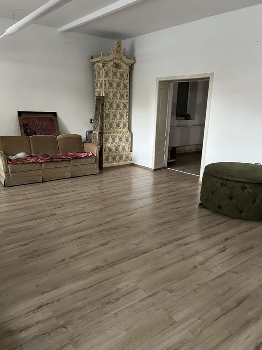 Inchiriez parter casa 98 mp spatiu comercial
