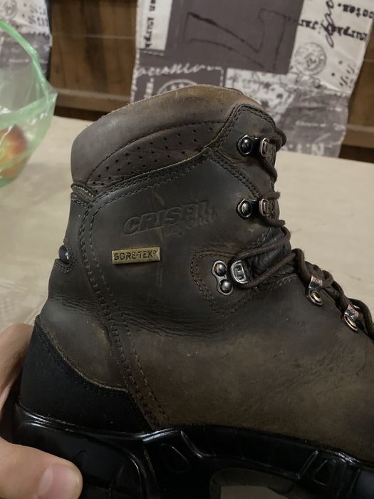 Ловни обувки криспи