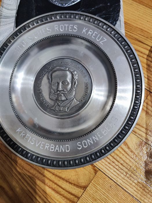 Antichități de vânzare