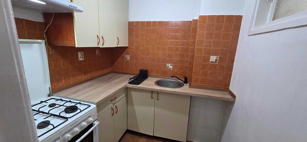 Propietar - Inchiriez Apartament 2 cam Piata Romana - proaspat renovat