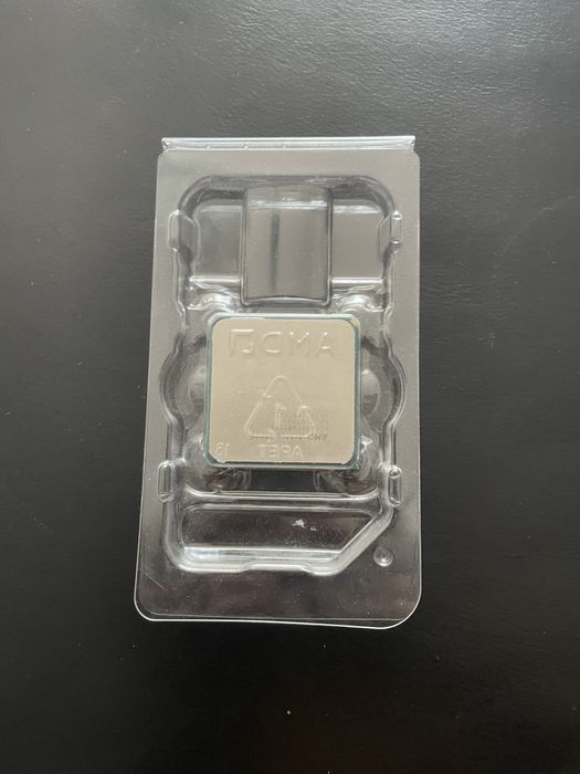 AMD Athlon 300GE + Stock Cooler | AM4 | Radeon Vega 3
