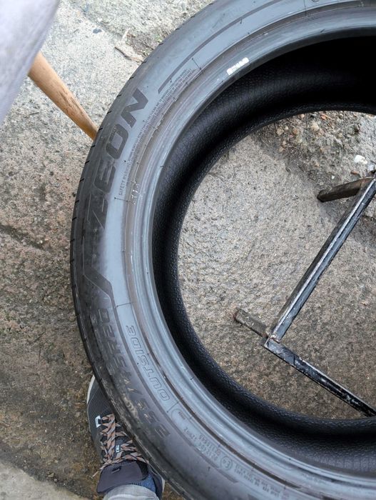 SET 2 Anvelope Vara 255/45 R20 COOPER Zeon Crossrange