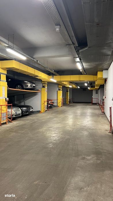 4 camere| terasă 40 mp| PIATA  VICTORIEI