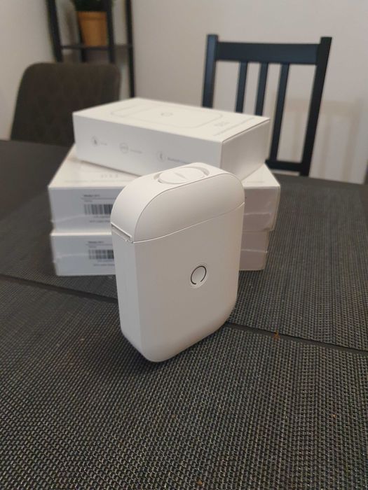 Imprimanta Portabila de Etichetare, Fara Cerneala, Bluetooth, D11