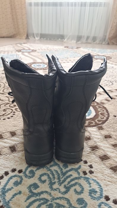 Продаю новые берцы