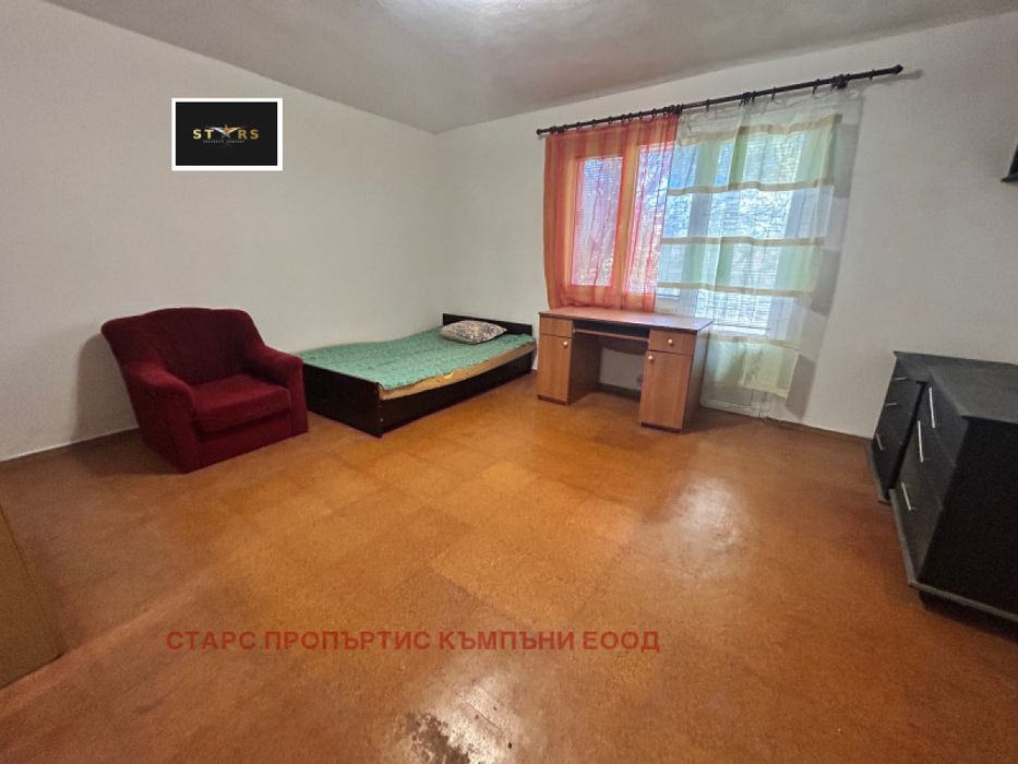 Продажба Етаж от къща гр. Варна - Трошево 67m²