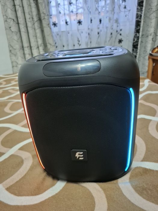 E-BODA in stare excelenta cu incarcator si telecomanda