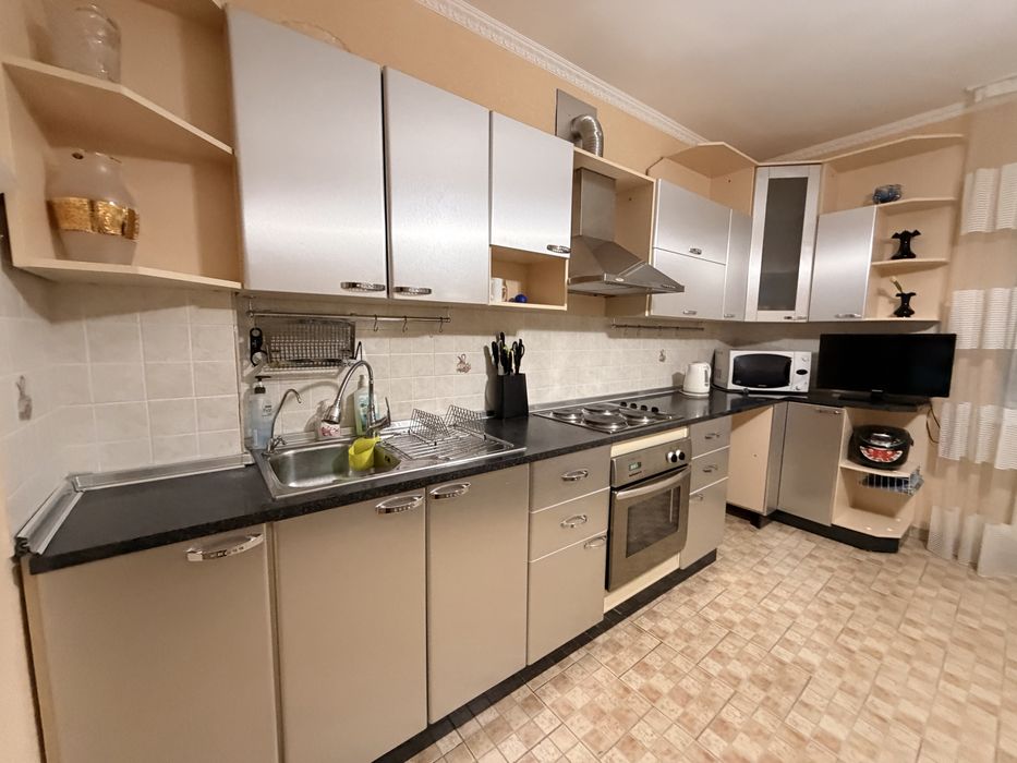 Продам кухню, кухонный гарнитур