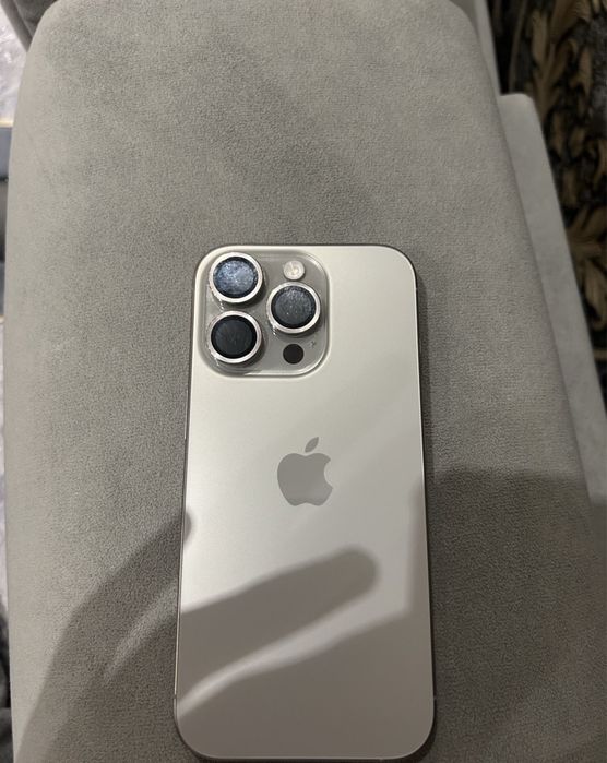 Айфон 16про мах