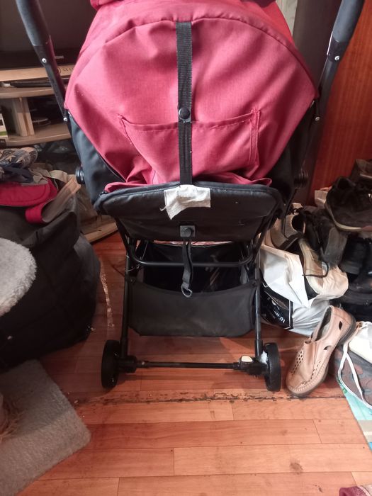 Срочно продам коляску
