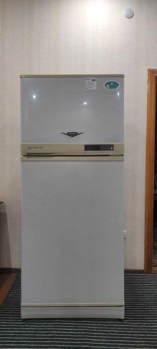 Холодильник DAEWOO Корея. 175см-75см БЕЗ ИНИЯ не требует разморозки