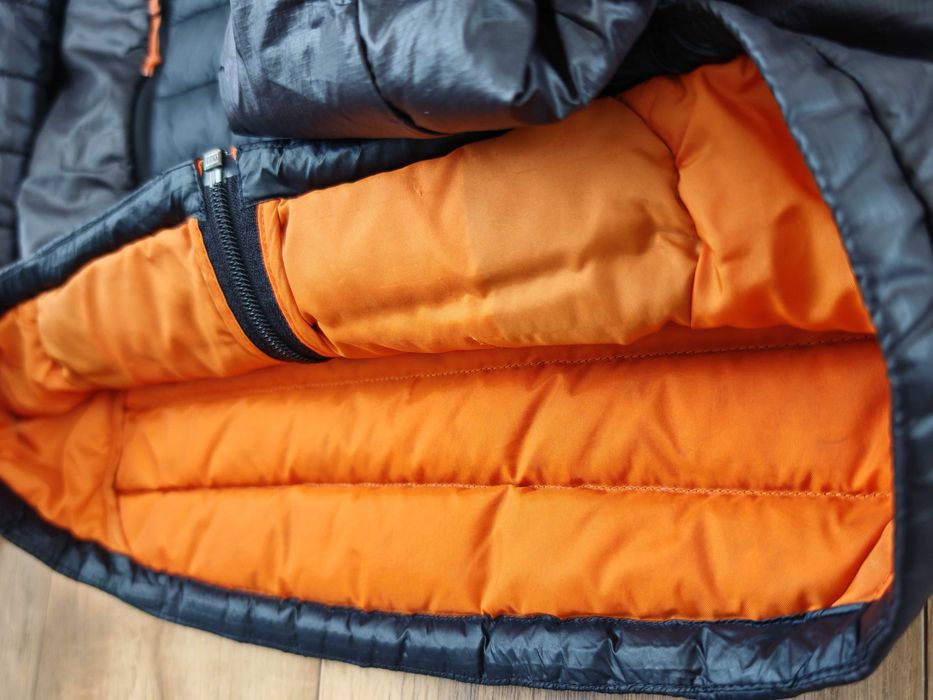 Geaca puf drumetie/trekking Quechua X-Light Black