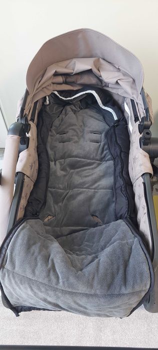 Продавам детска комбинирана количка Чиполино