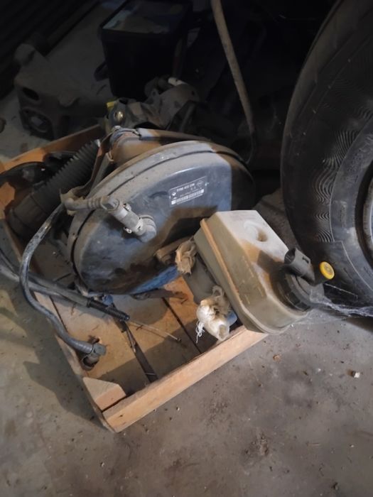 Серво усилвател Рено