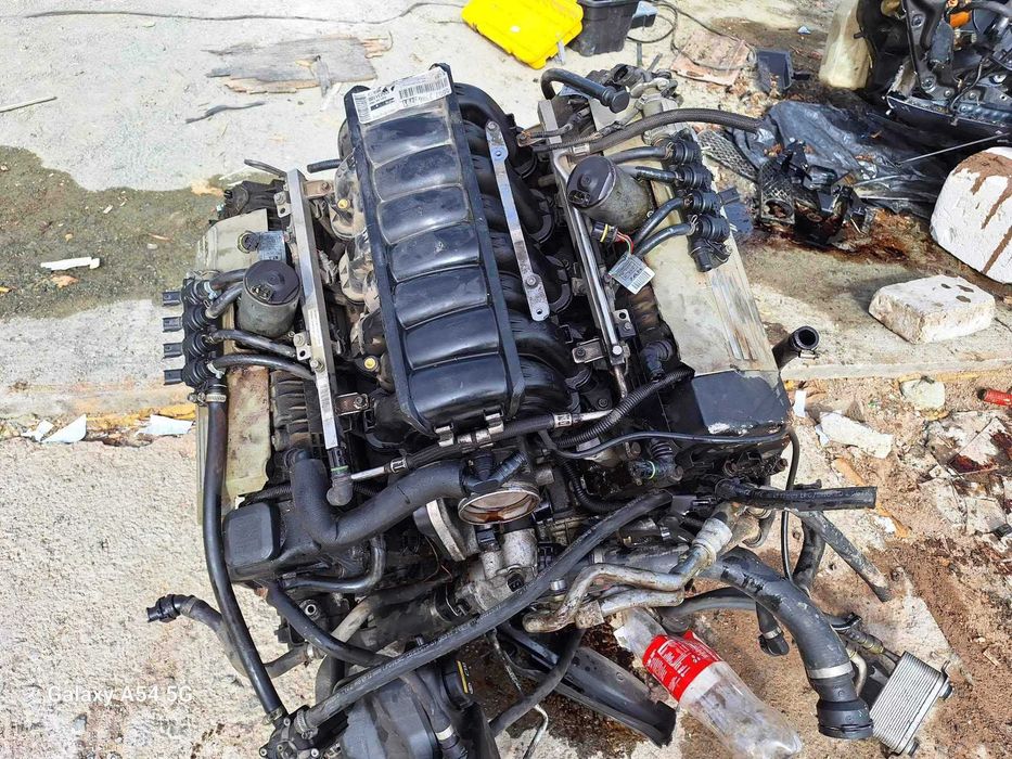 BMW 740 2004 Benzin.