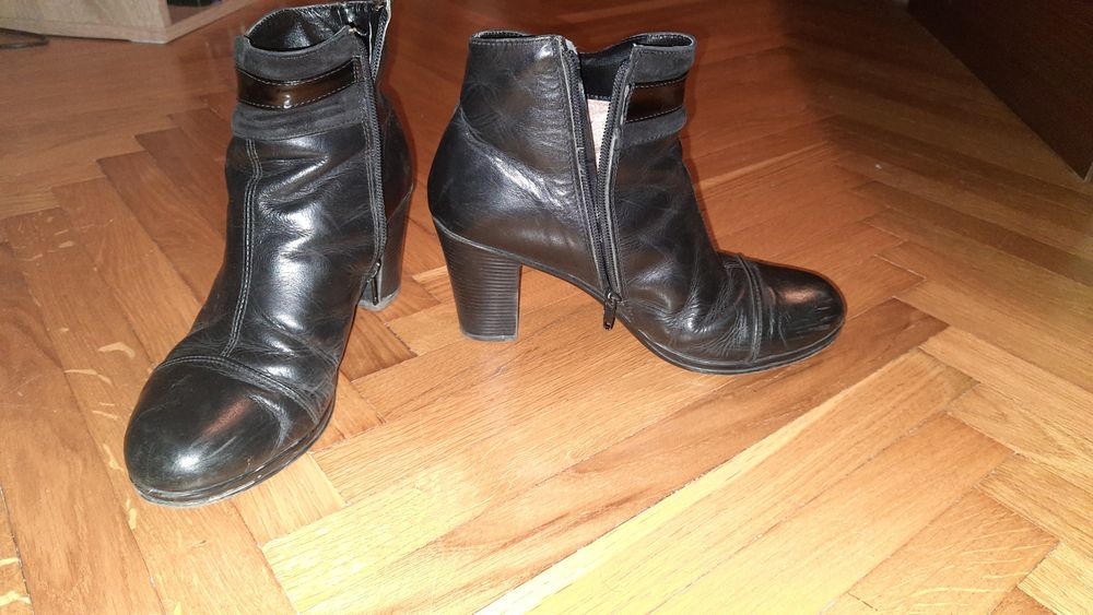 Cizme piele naturala cu toc de 6cm, 37, îmblănite, trimit oriunde