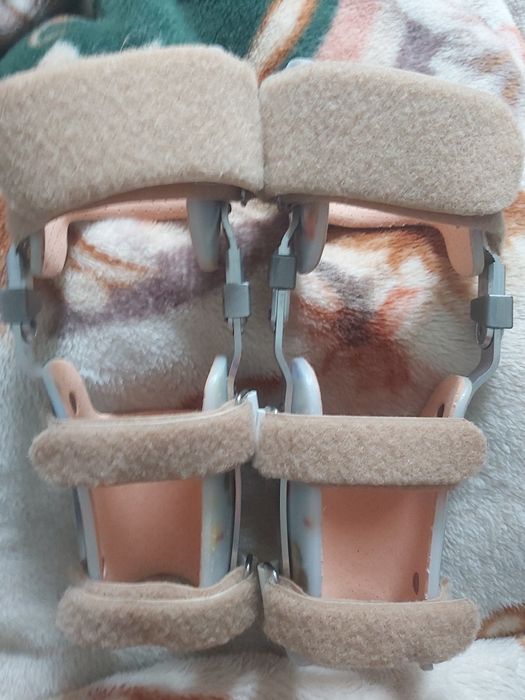 Orteze copii de noapte.