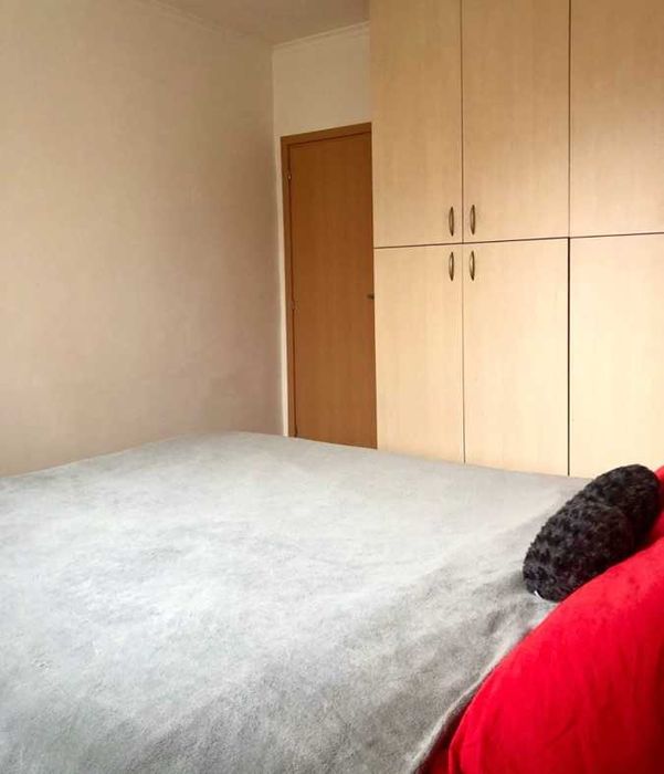 Дава се под наем Двустаен апартамент в София, Карпузица - 63 кв.м за 561 € - Снимка #2