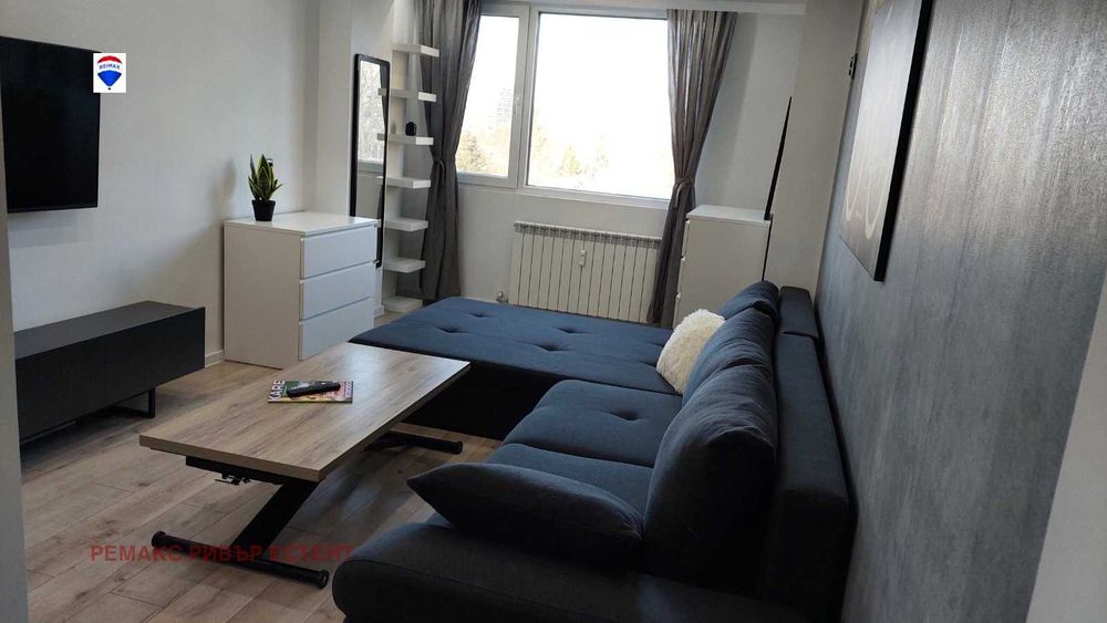 Луксозен двустаен апартамент под наем кв. Възраждане