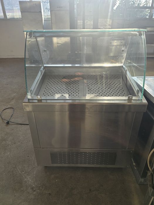 Vitrina rece autoservire/fast-food