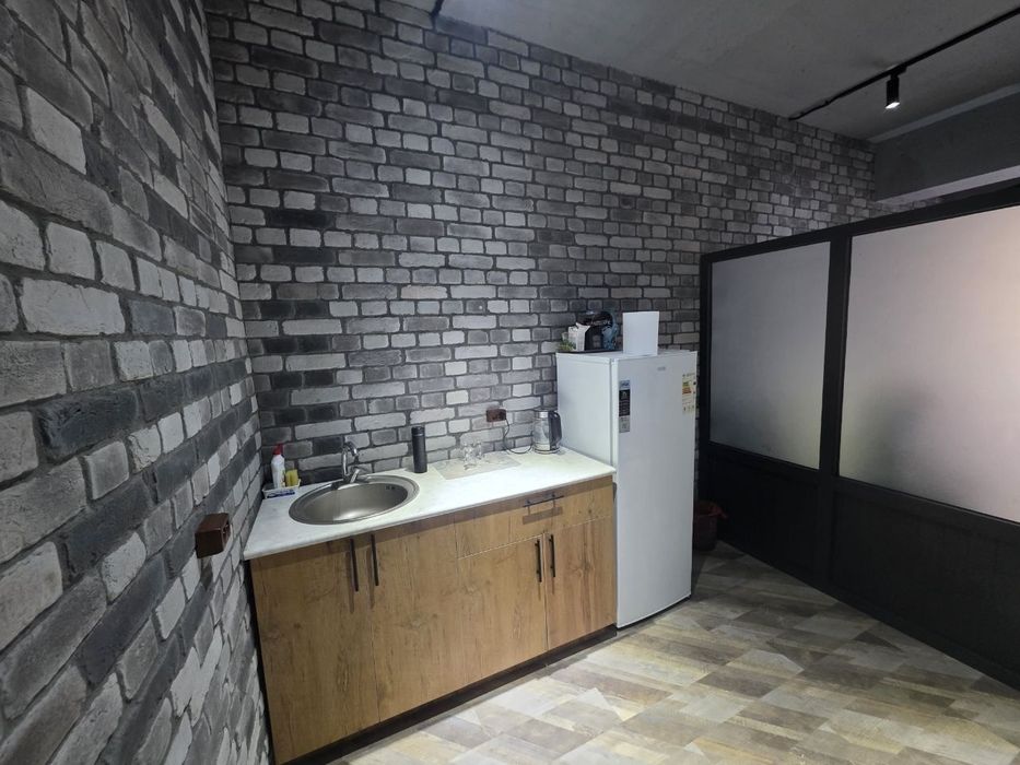 Аренда офиса с мебелью и техникой 70 м² 2-линия