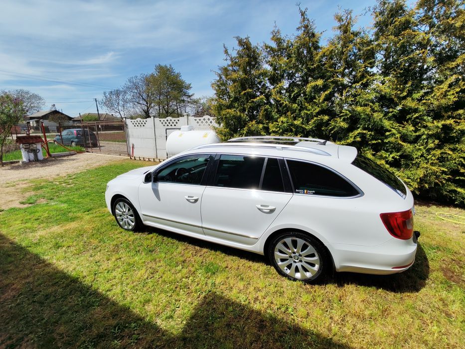SKODA Superb 4×4 DSG